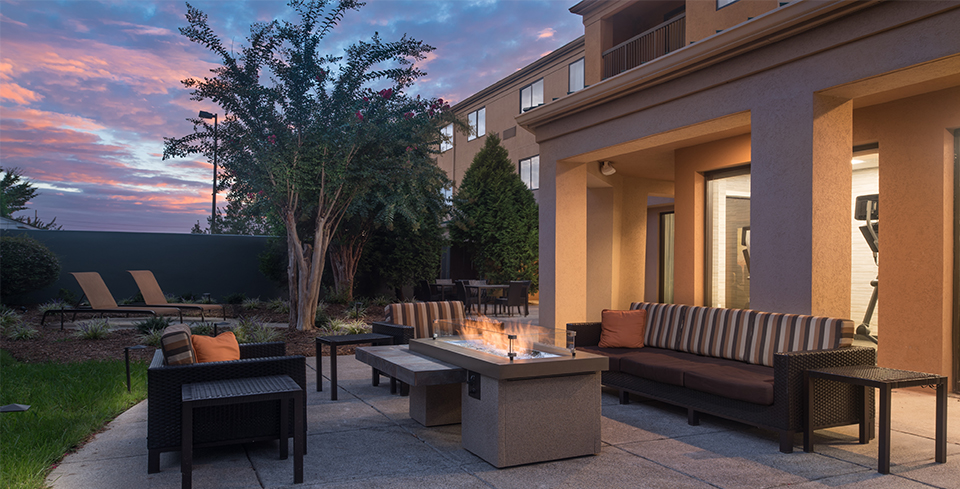 Courtyard 4