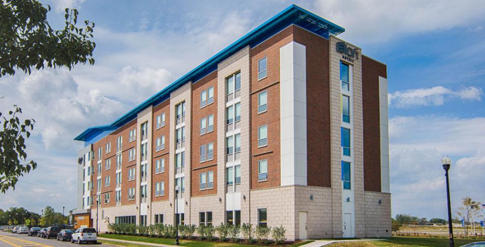 ALOFT33